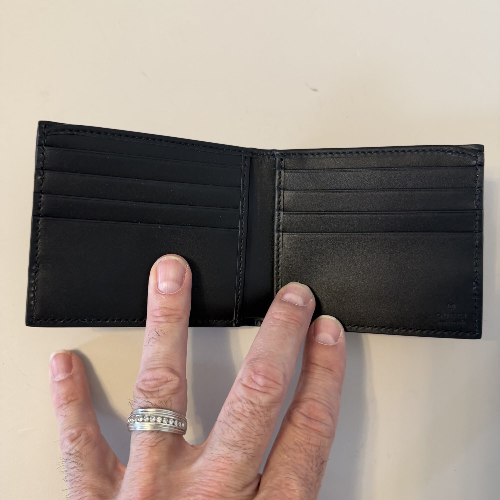 Gucci GG Supreme Bi-Fold Wallet - Image 4