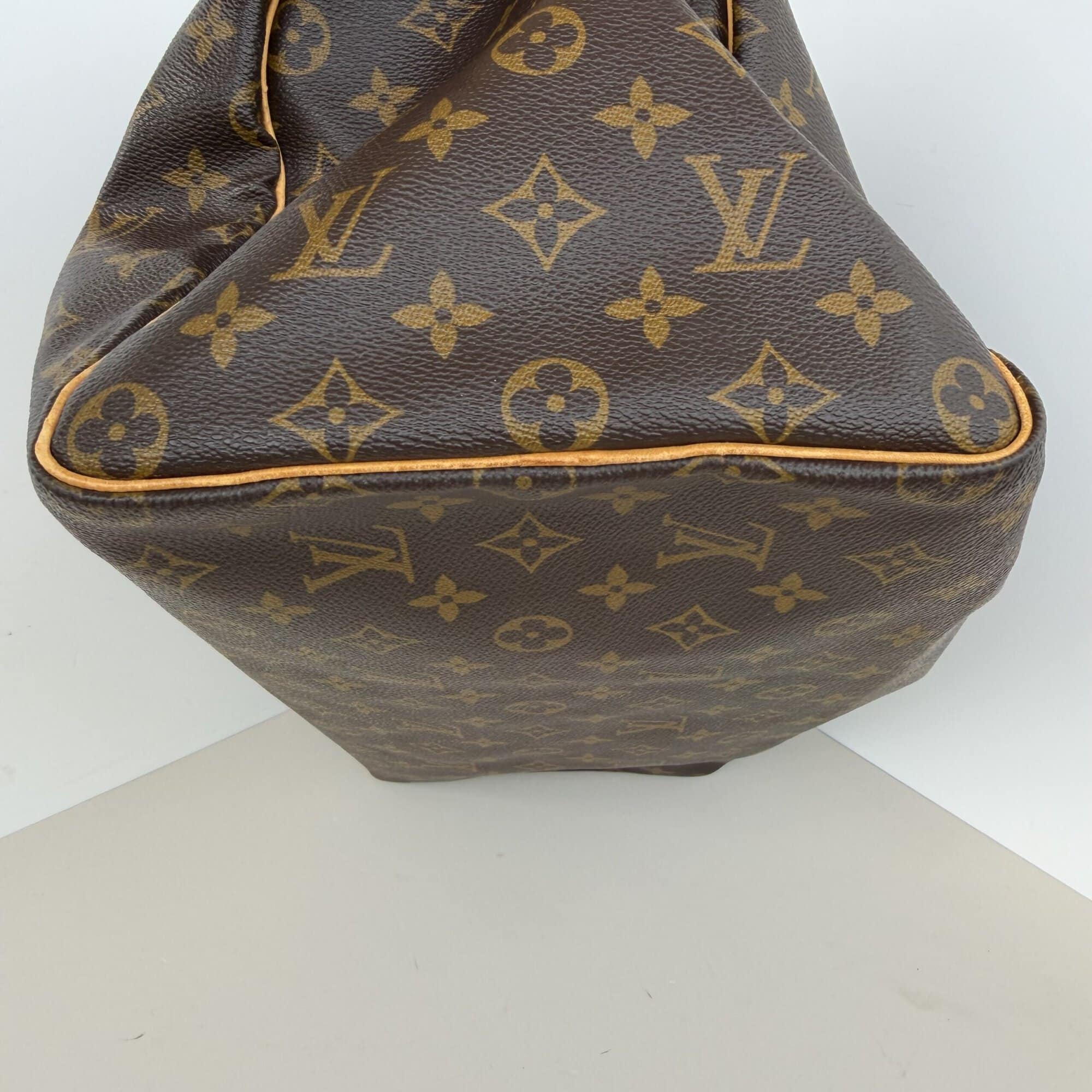 Louis Vuitton Monogram Speedy 40 - Image 5