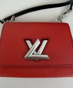 Pre-Owned Authentic Louis Vuitton Twist MM in vibrant Coquelicot Red Epi leather