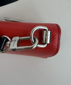 Louis Vuitton Twist MM in vibrant Coquelicot Red Epi leather - Image 8