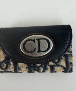Pre-Owned Authentric