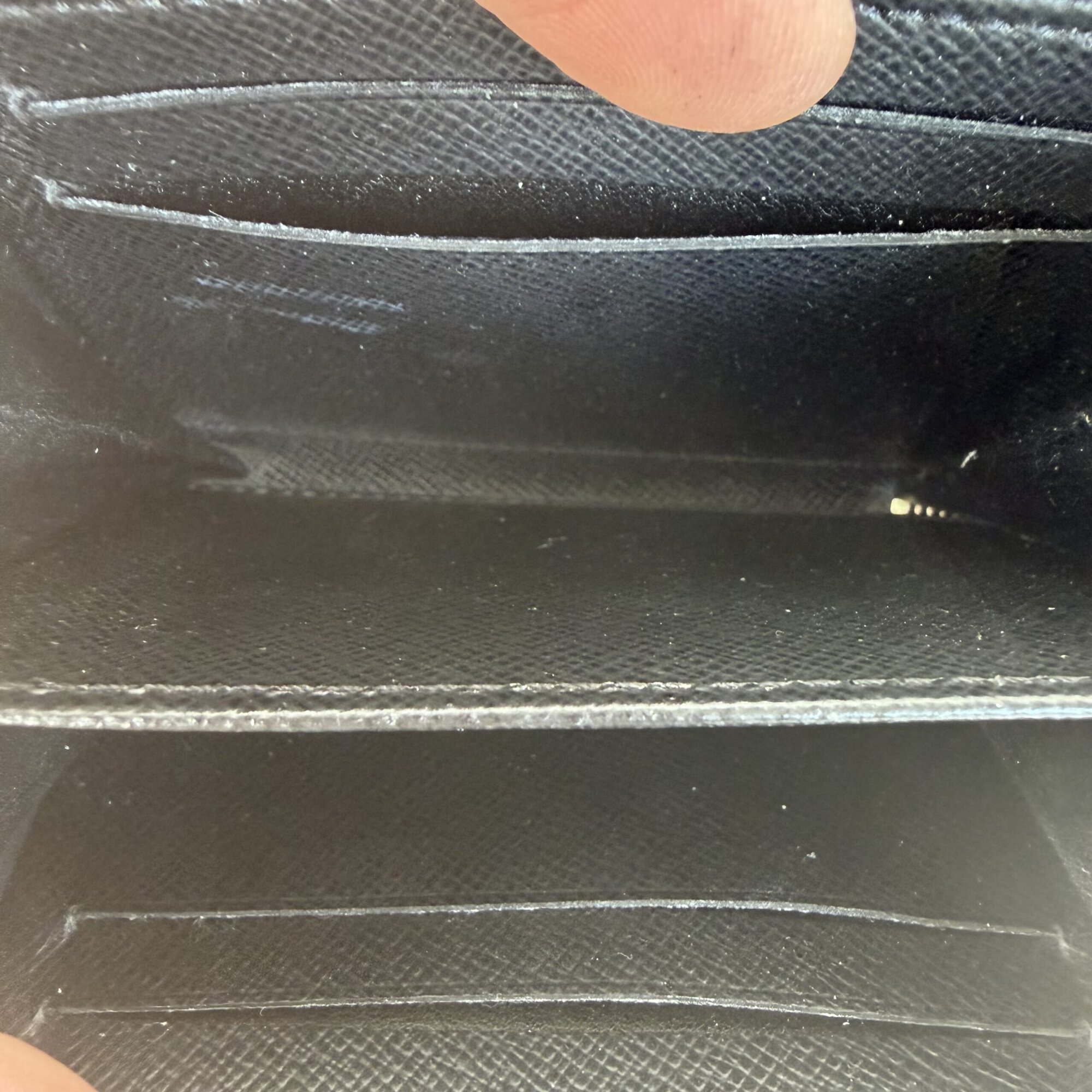 Louis Vuitton Epi Leather Zippy Coin Purse - Image 3