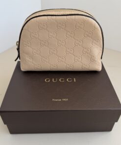 Pre-Owned Authentic Gucci Guccissima Leather Dome Cosmetic Pouch – Beige/Tan Luxury Makeup Case