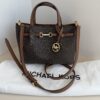 Pre-Owned Authentic Michael Kors Carson Small Signature Logo Satchel