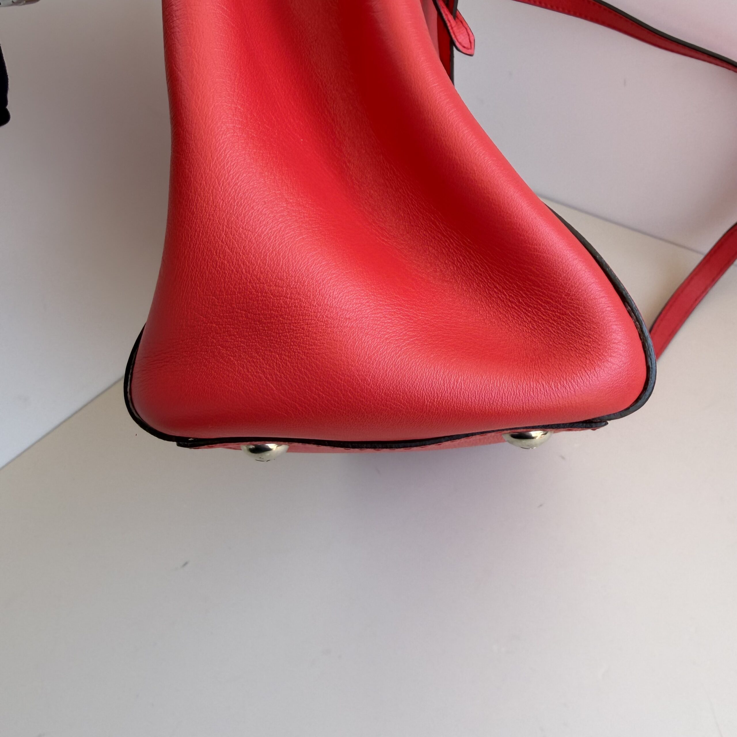 Fendi Petite 2Jours Leather Tote Bag – Rosso Red - Image 4