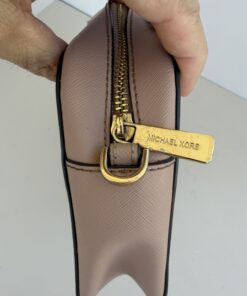 Michael Kors Jet Set Medium Signature Logo Camera Crossbody Bag - Image 4