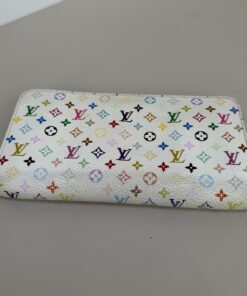 Pre-Owned Authentic Louis Vuitton x Takashi Murakami Monogram Multicolore Zippy Wallet – White