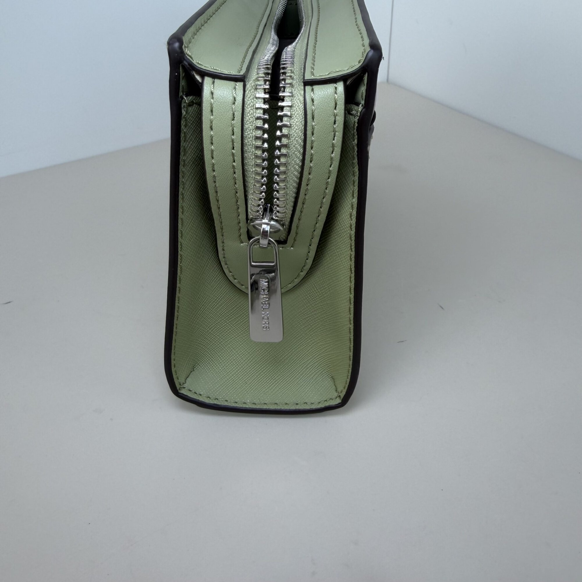 Michael Kors Sheila Small Crossbody Bag in Light Sage - Image 2
