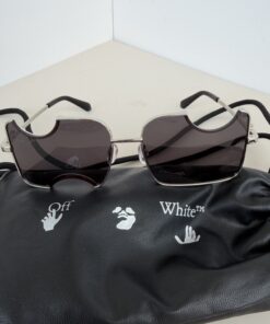 Pre-Owned Authentic Off-White Salvador Sunglasses (Style OERI046)