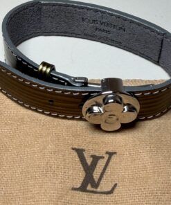Louis Vuitton Vintage Cyber Epi Leather Wish Bracelet with Monogram Flower Clasp – Olive Green / Silver