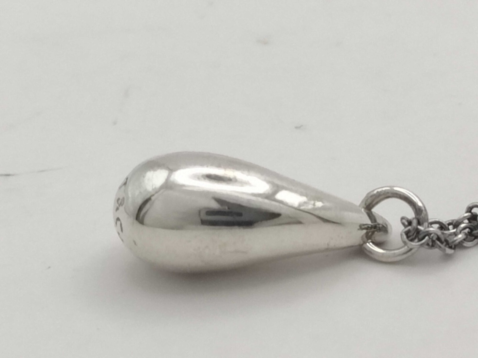Tiffany & Co. Elsa Peretti Sterling Silver Teardrop Pendant Necklace - Image 4