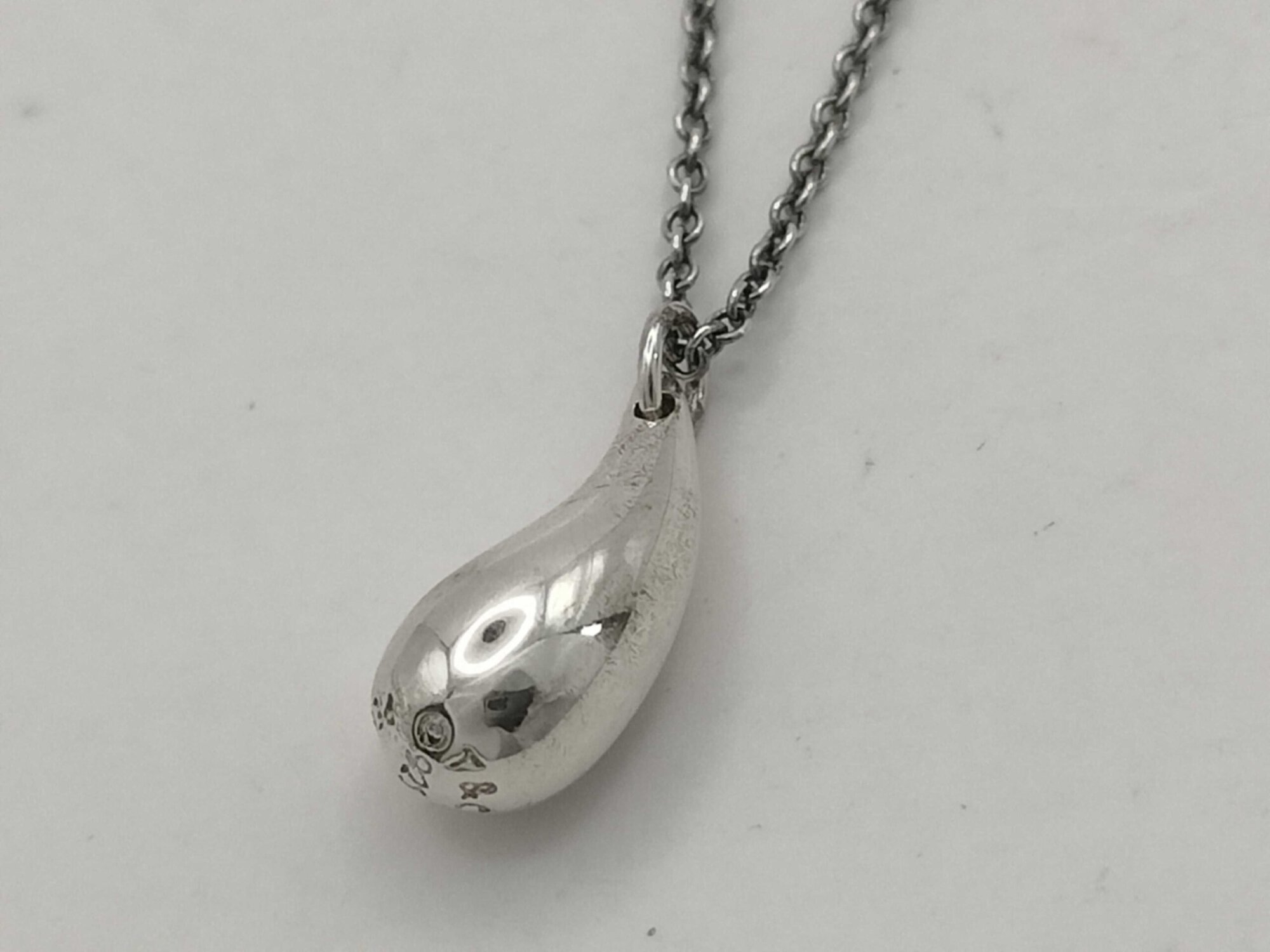 Tiffany & Co. Elsa Peretti Sterling Silver Teardrop Pendant Necklace - Image 2