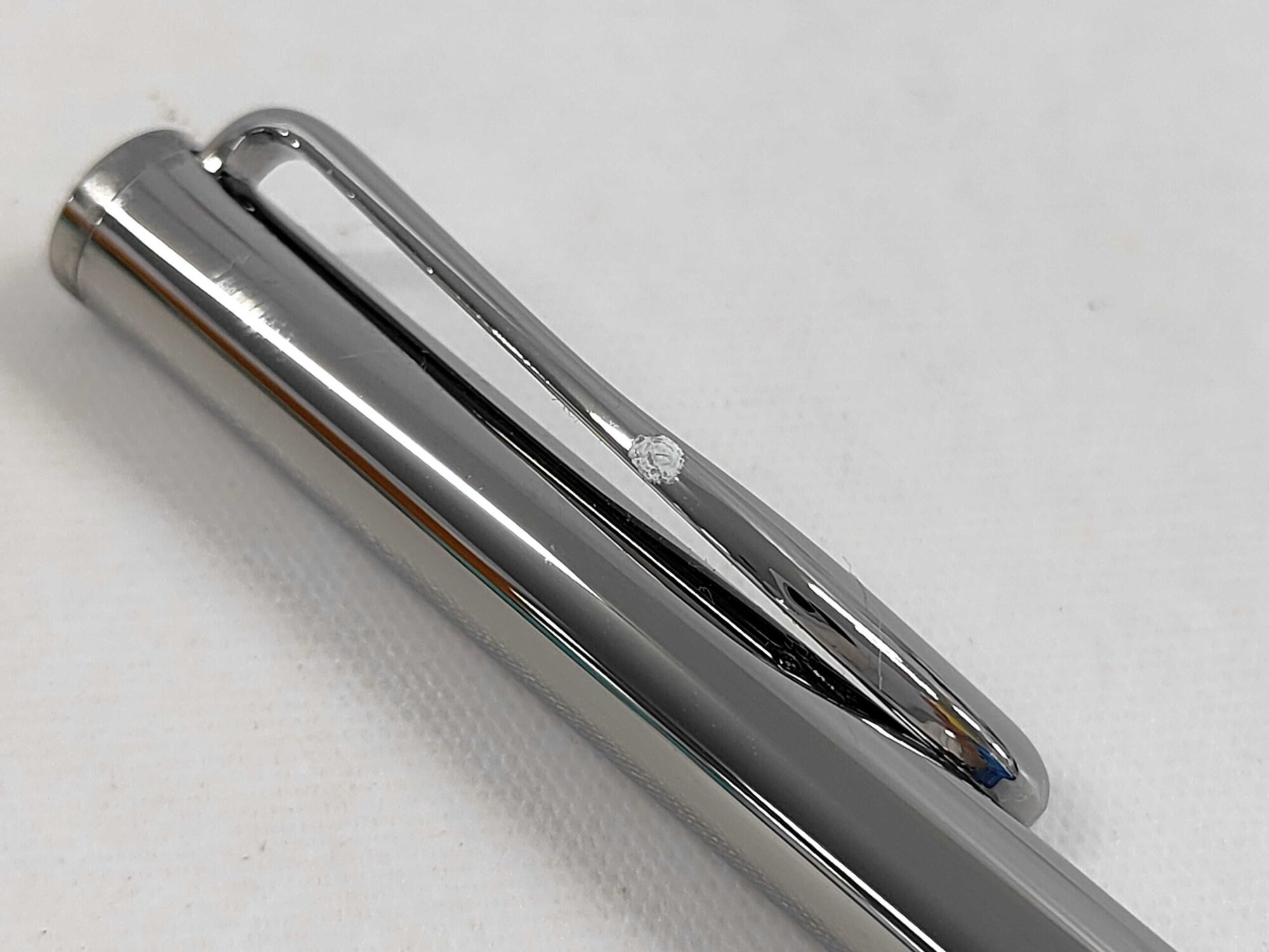 Tiffany & Co. Elsa Peretti Ruthenium-Tone T-Clip Ballpoint Pen - Image 2