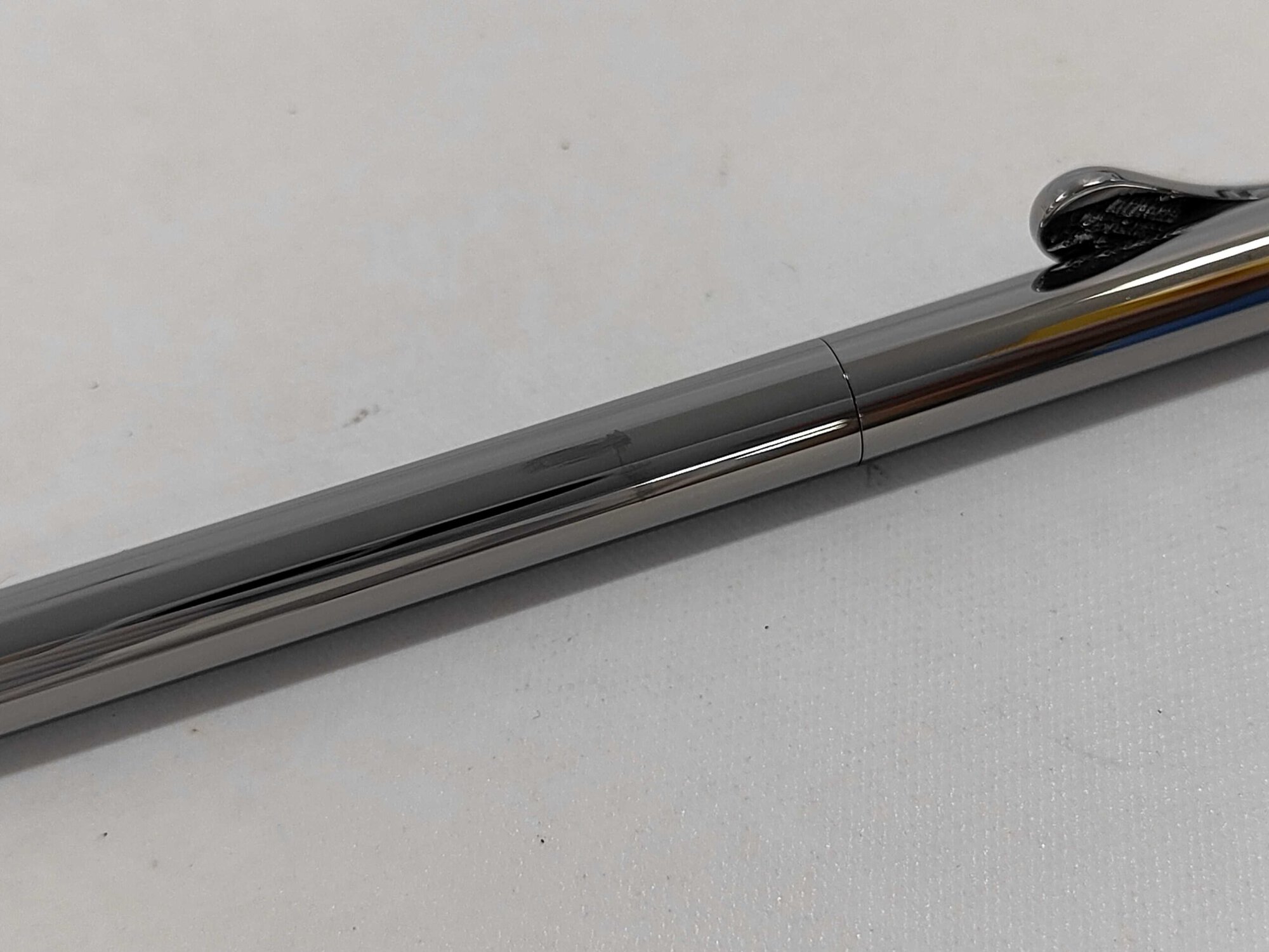 Tiffany & Co. Elsa Peretti Ruthenium-Tone T-Clip Ballpoint Pen - Image 6