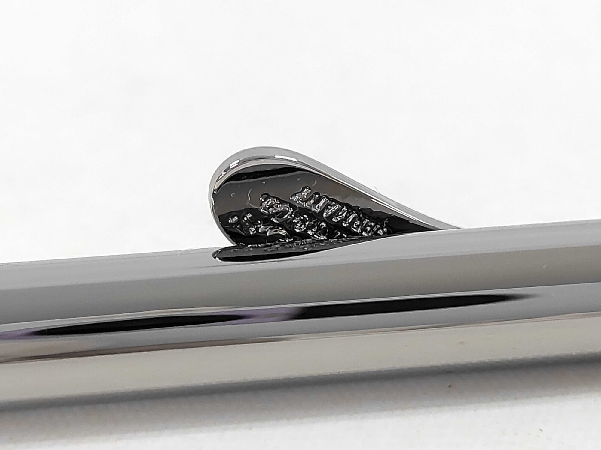 Tiffany & Co. Elsa Peretti Ruthenium-Tone T-Clip Ballpoint Pen - Image 3