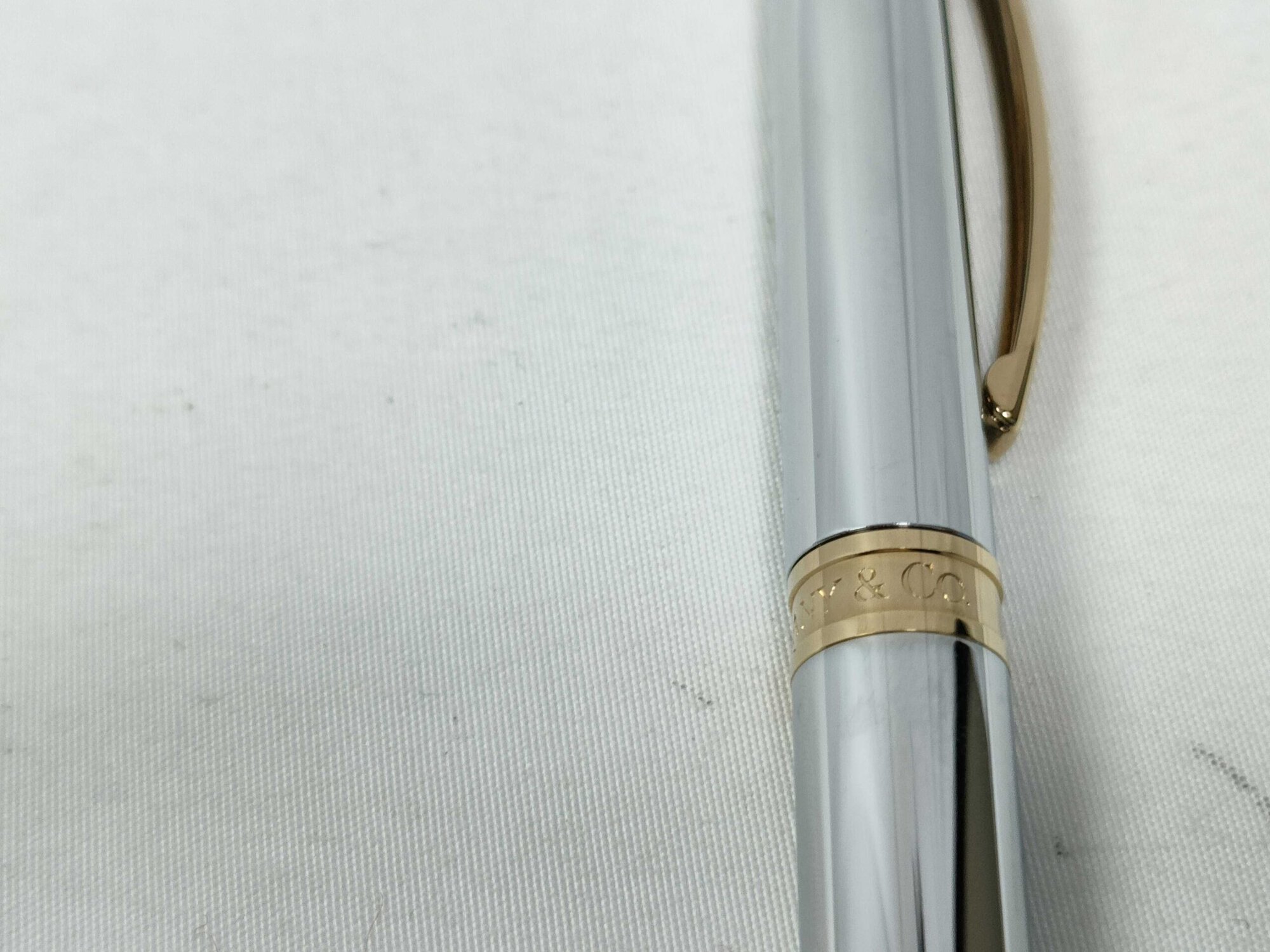 Tiffany & Co. Two-Tone T-Clip Classic Ballpoint Pen image 4
