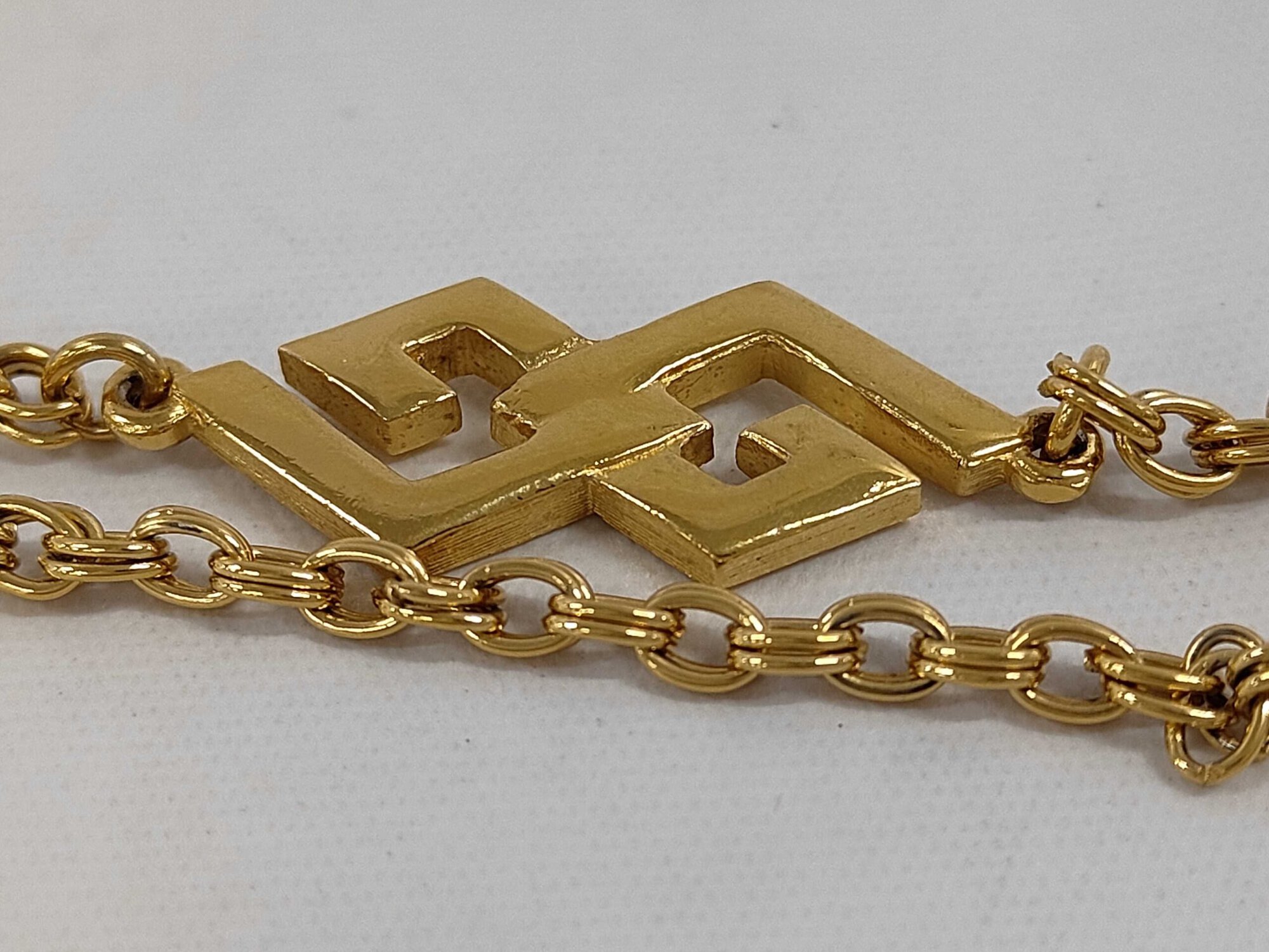 Givenchy Double G Interlocking Geometric Logo Station Necklace - Image 6