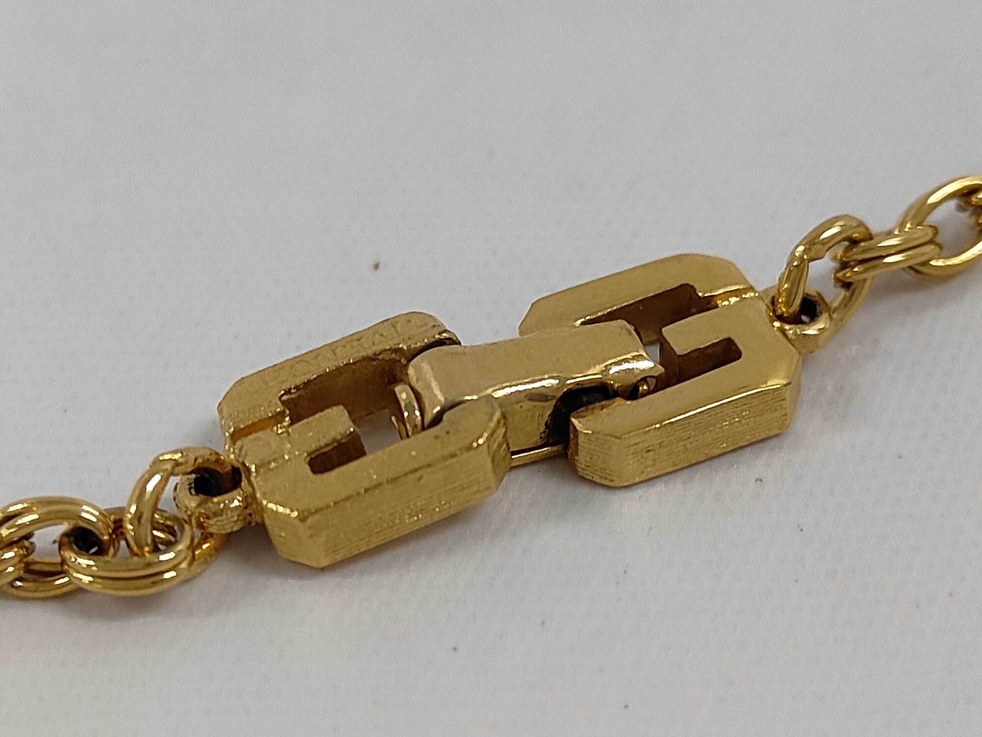 Givenchy Double G Interlocking Geometric Logo Station Necklace - Image 4