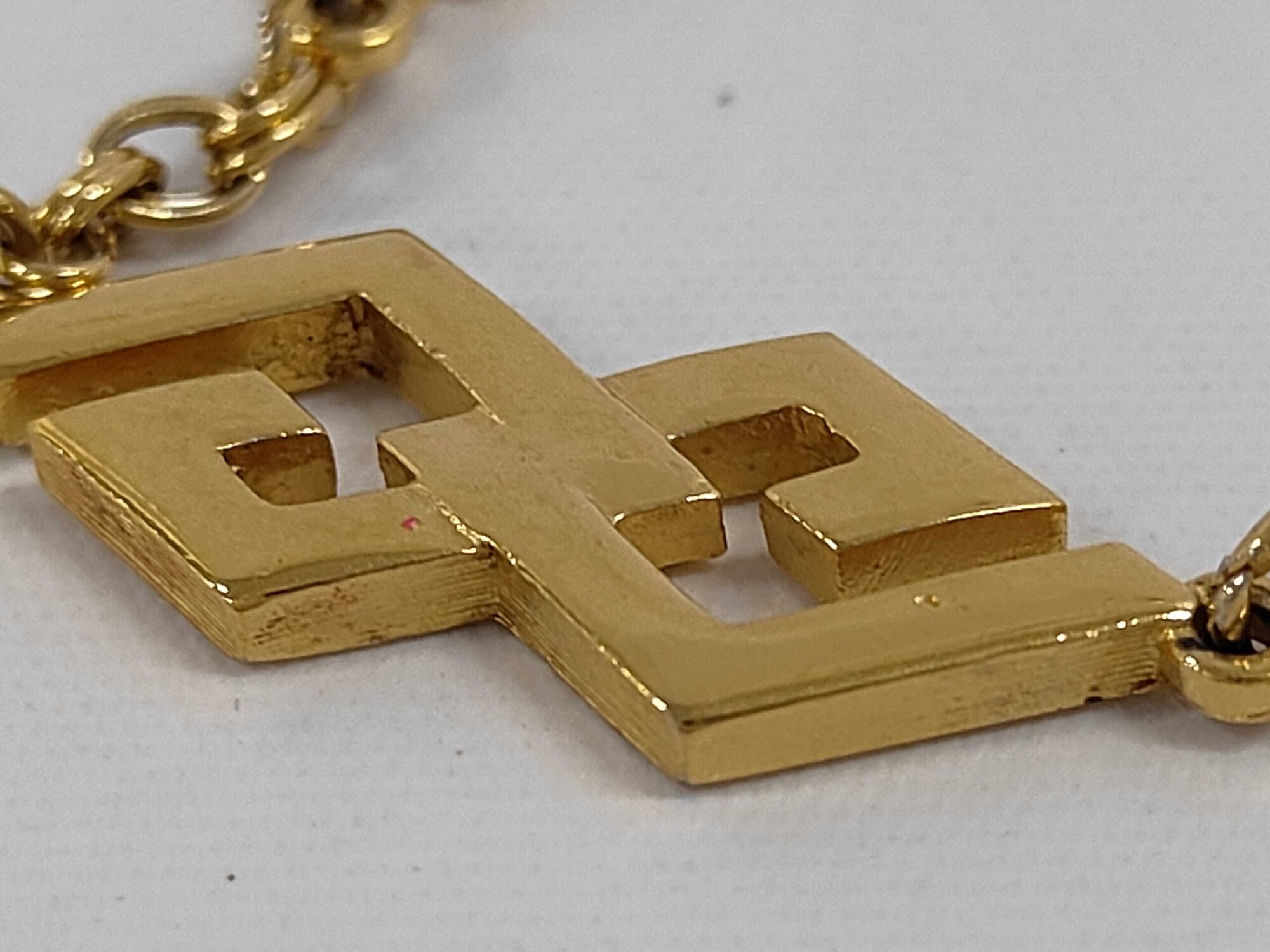 Givenchy Double G Interlocking Geometric Logo Station Necklace - Image 3