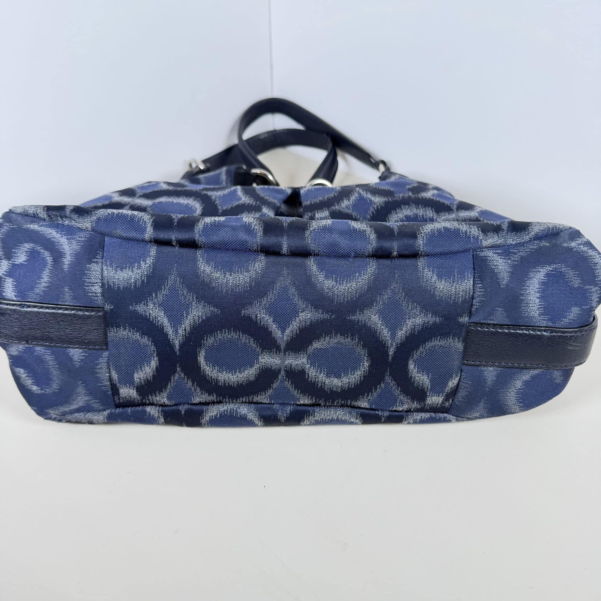 Coach Madison Op Art Ikat Maggie Shoulder Bag - Image 10