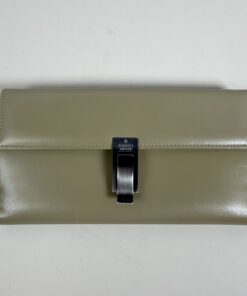Gucci Smooth Calfskin Continental Latch Wallet