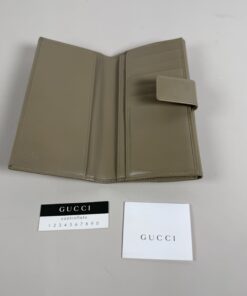 Gucci Smooth Calfskin Continental Latch Wallet - Image 3