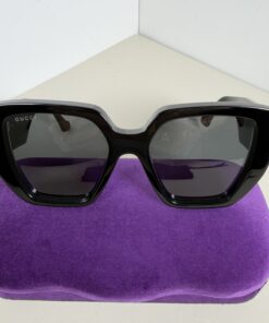 Gucci GG0956S Black Oversized Geometric Cat-Eye Sunglasses