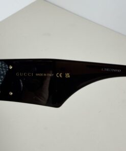 Gucci GG0956S Black Oversized Geometric Cat-Eye Sunglasses - Image 5