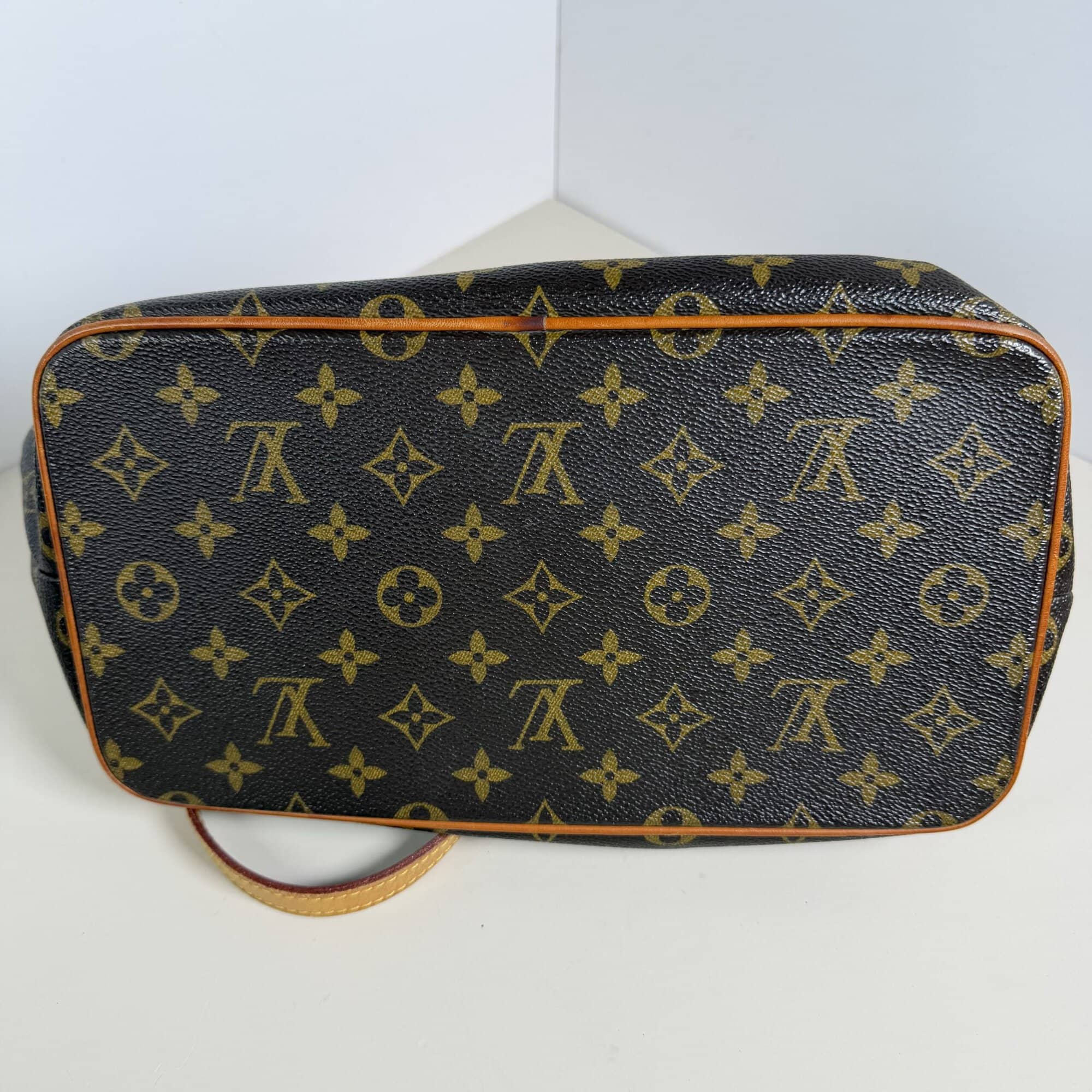 Louis Vuitton Monogram Canvas Palermo PM Tote Bag - Image 12