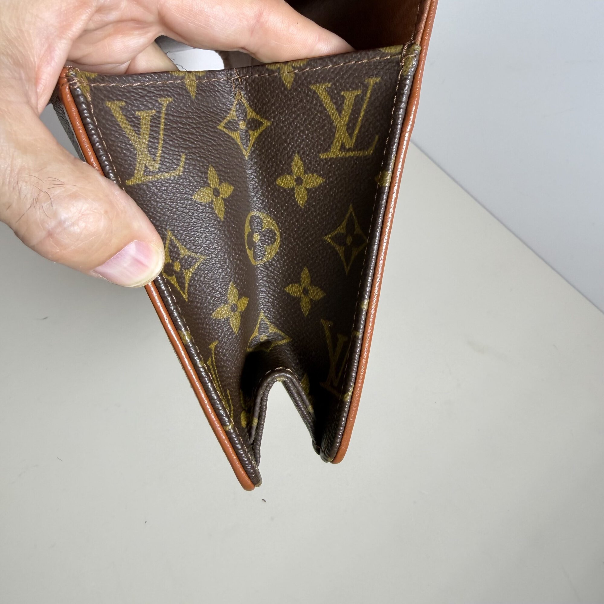 Louis Vuitton Monogram Canvas Pochette Twin GM Clutch Bag - Image 6