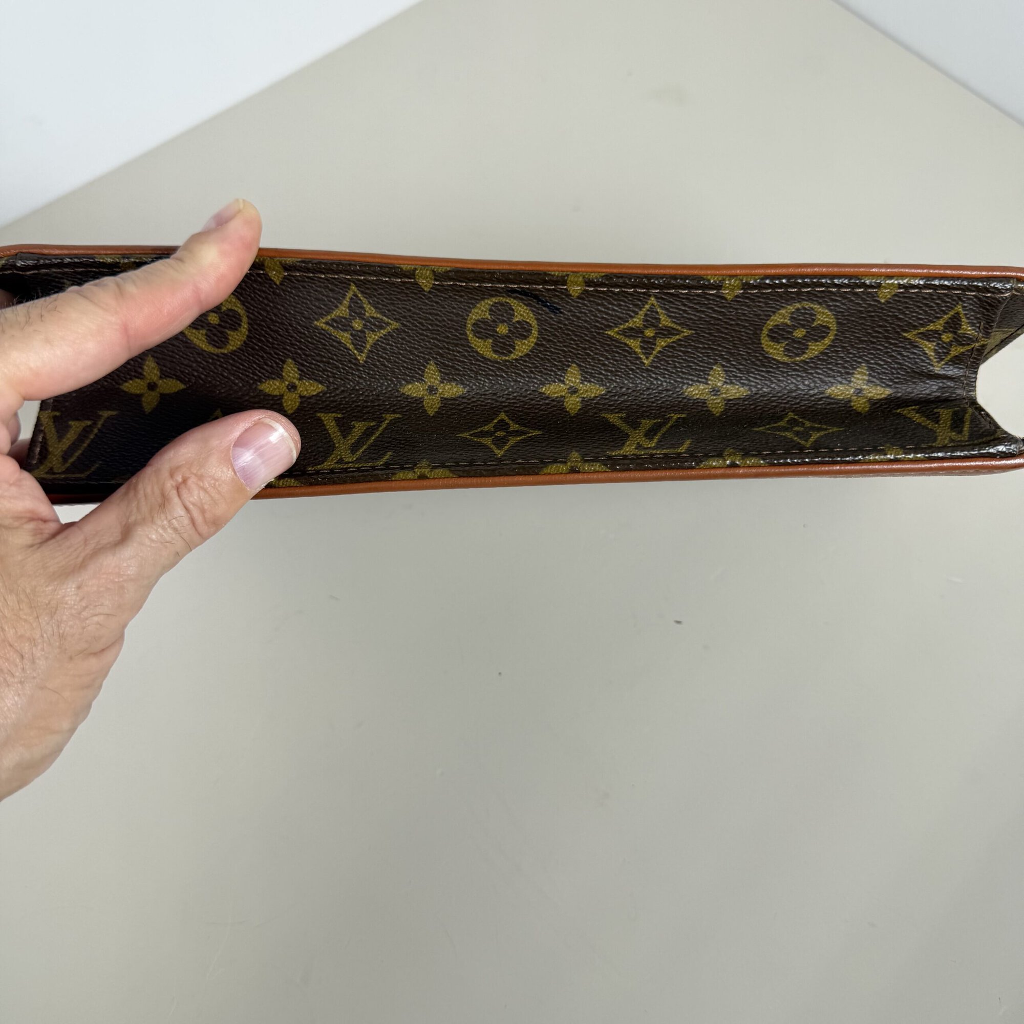 Louis Vuitton Monogram Canvas Pochette Twin GM Clutch Bag - Image 8