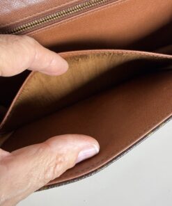 Louis Vuitton Monogram Canvas Pochette Twin GM Clutch Bag - Image 11