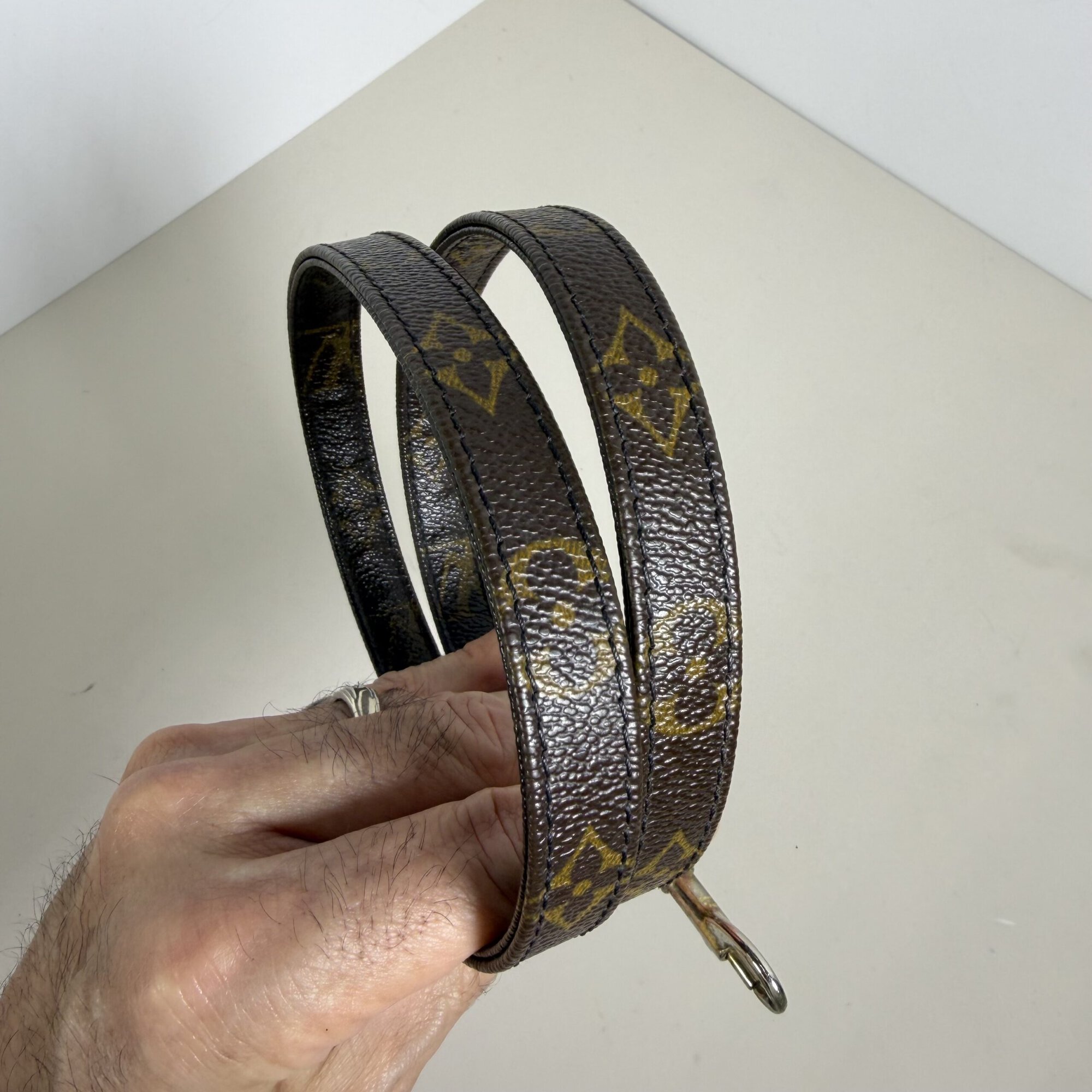 Louis Vuitton Monogram Canvas 12mm Removable Shoulder Strap 36 in long image 5