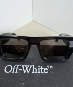 Off-White c/o Virgil Abloh Manchester OERI129 1007 Matte Black Square Sunglasses
