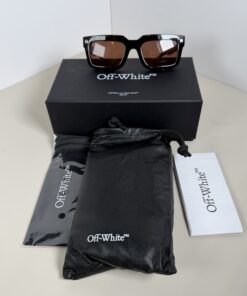 Off-White c/o Virgil Abloh Chester OERI149 1007 Matte Black Square Sunglasses with Clip-On Tortoiseshell Frame Set