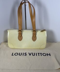 Louis Vuitton Monogram Vernis Rosewood Avenue Shoulder Bag
