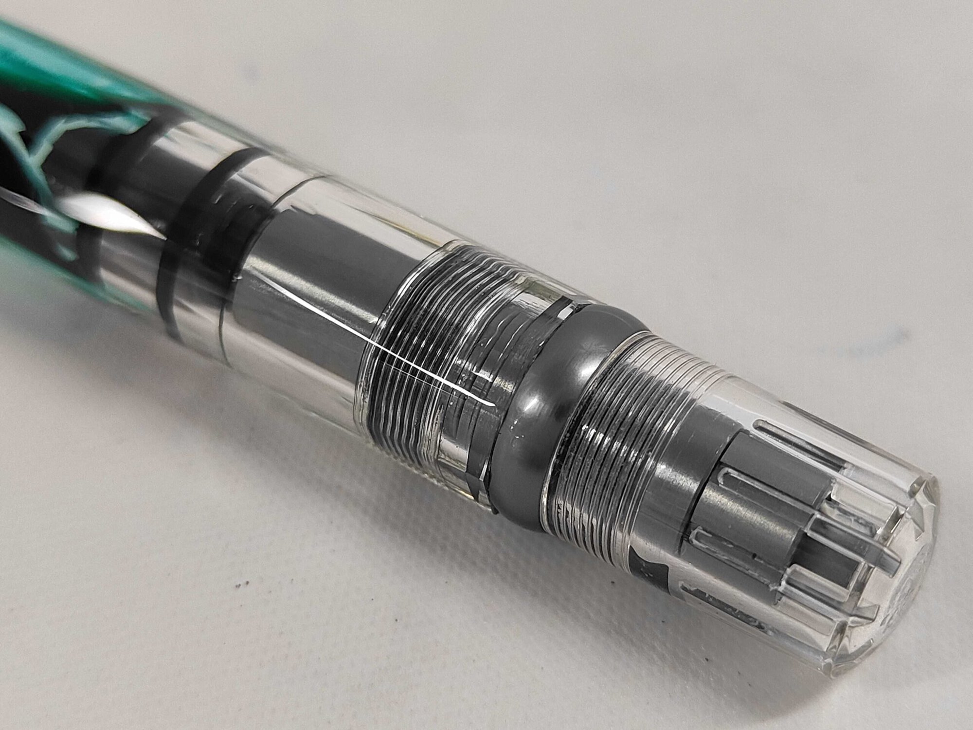 TWSBI Emerald Green Diamond 580AL Fountain Pen image 6