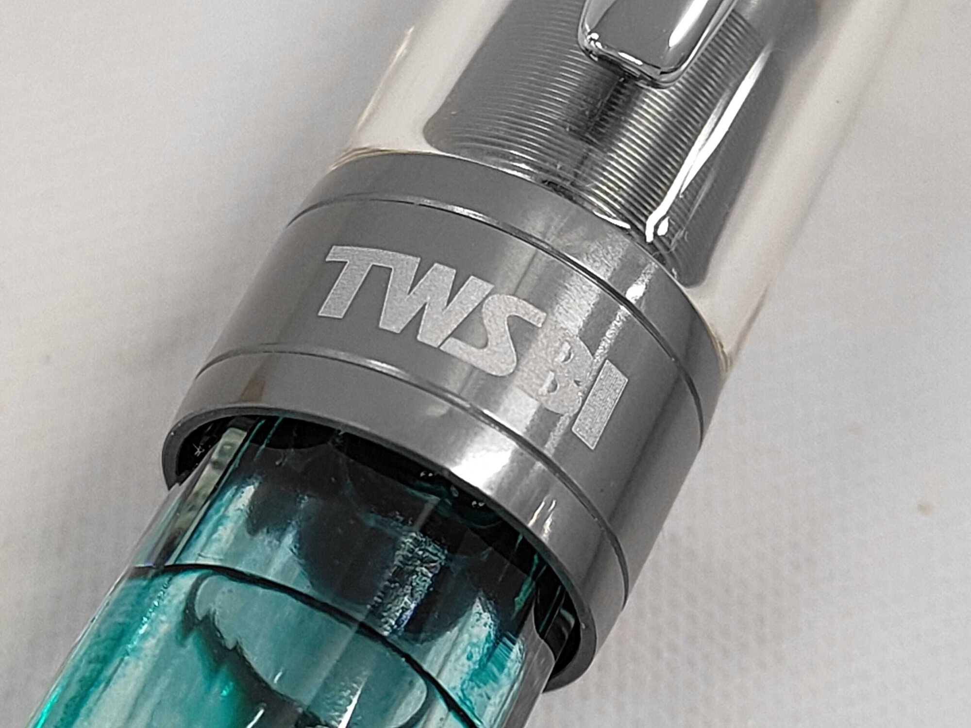 TWSBI Emerald Green Diamond 580AL Fountain Pen image 5