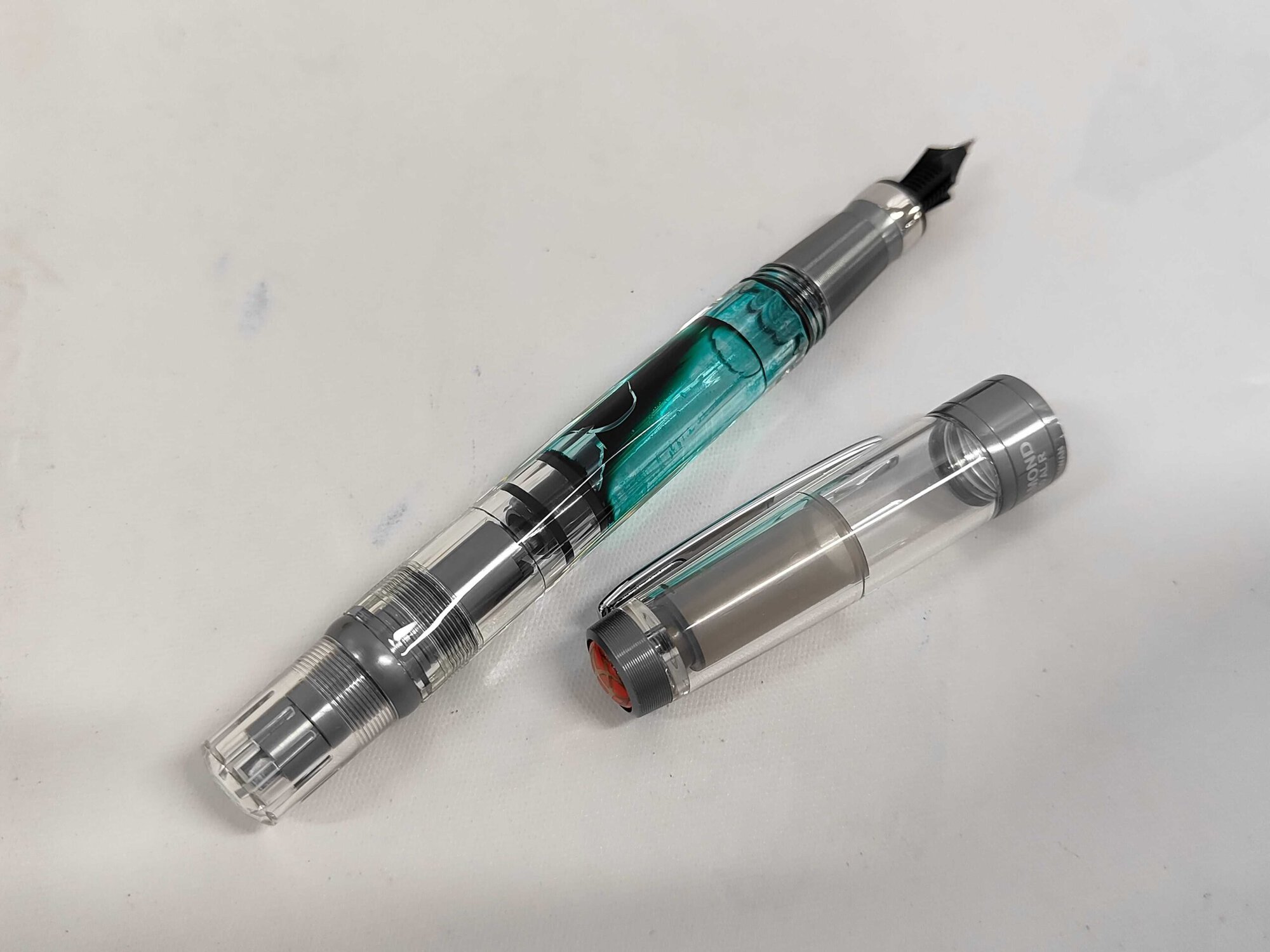 TWSBI Emerald Green Diamond 580AL Fountain Pen image 9