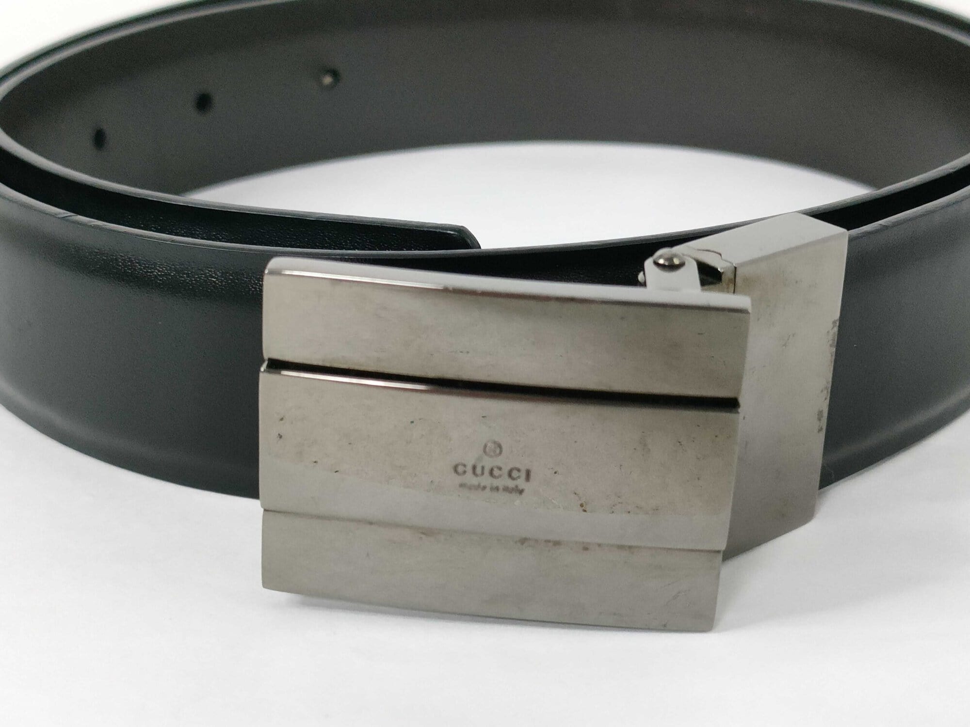 Gucci Black Smooth Leather Silver Box Plaque Logo Reversible Belt size 80-32 image 2