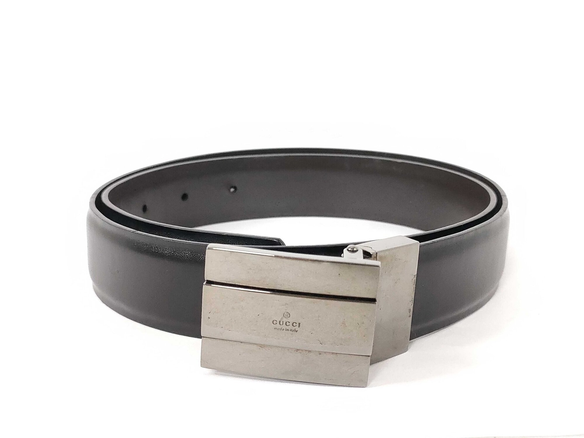 Gucci Black Smooth Leather Silver Box Plaque Logo Reversible Belt size 80-32