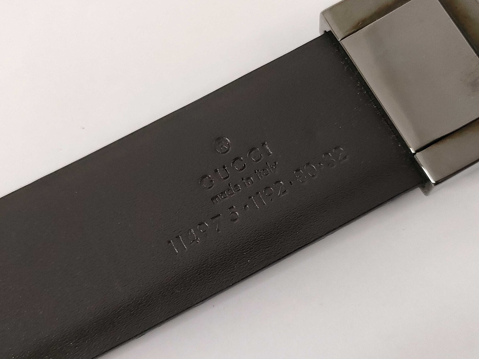 Gucci Black Smooth Leather Silver Box Plaque Logo Reversible Belt size 80-32 image 5