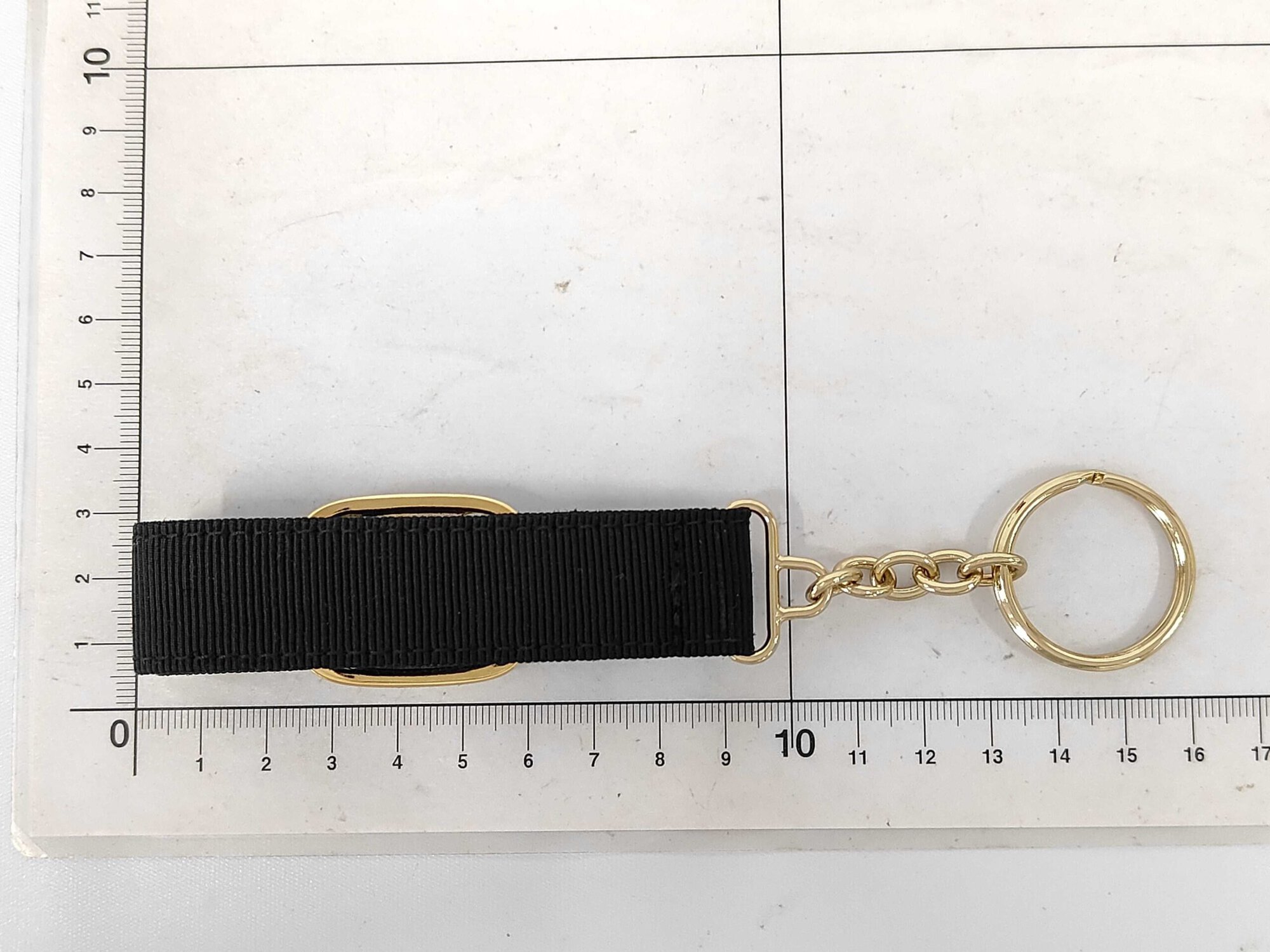 Salvatore Ferragamo Black Vara Bow Grossgrain Keyring Charm - Image 3
