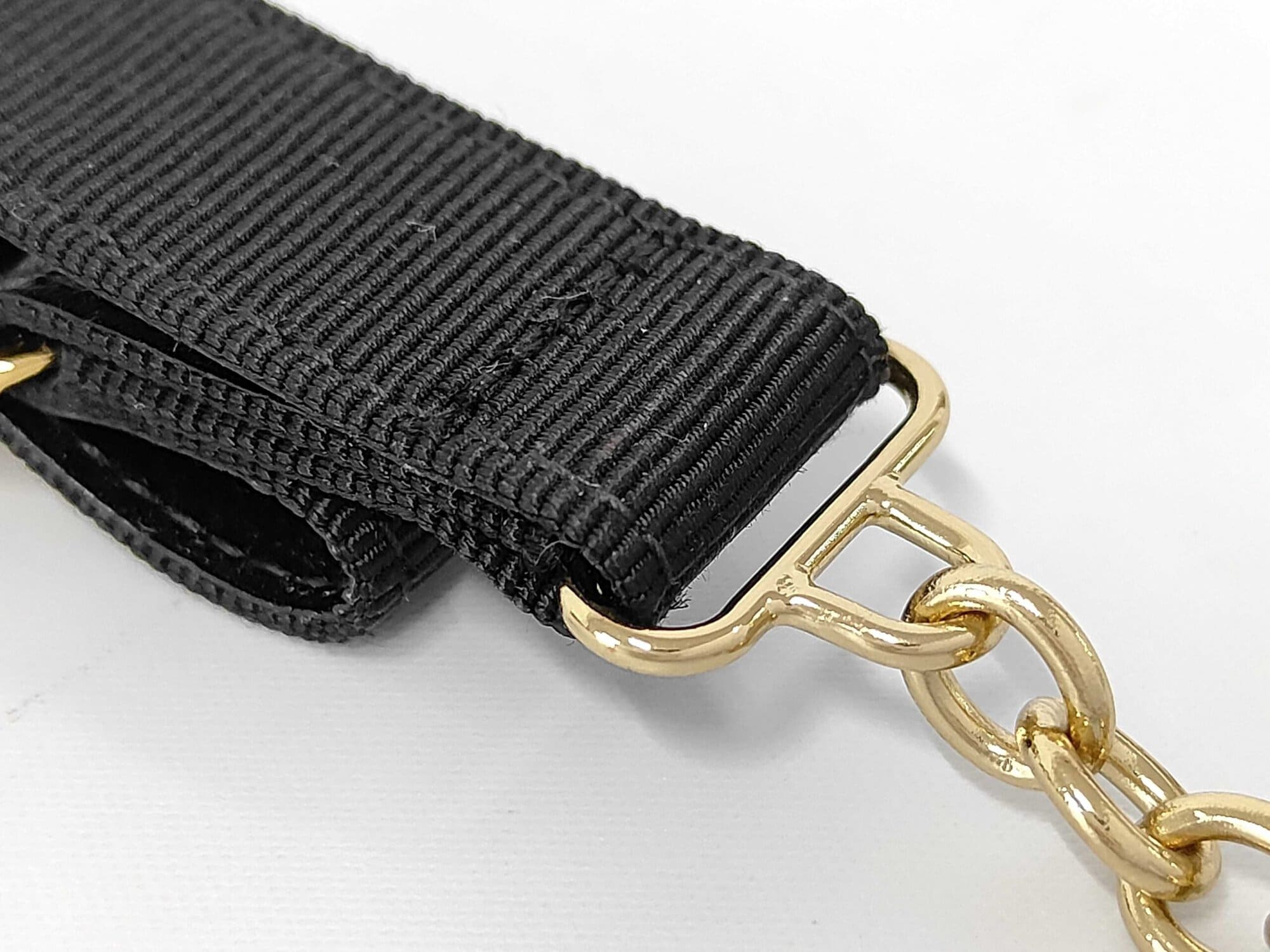 Salvatore Ferragamo Black Vara Bow Grossgrain Keyring Charm - Image 5