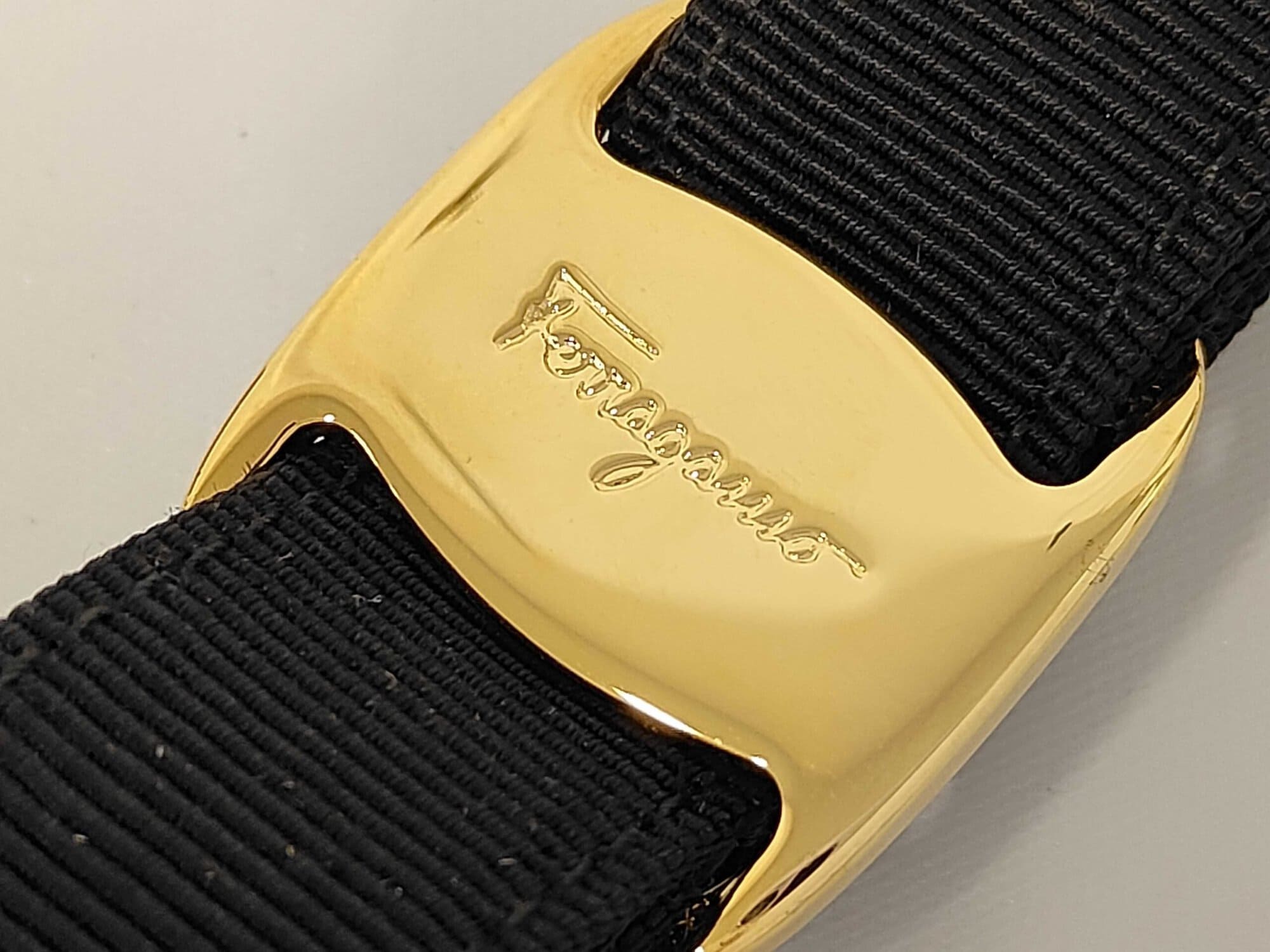 Salvatore Ferragamo Black Vara Bow Grossgrain Keyring Charm - Image 6