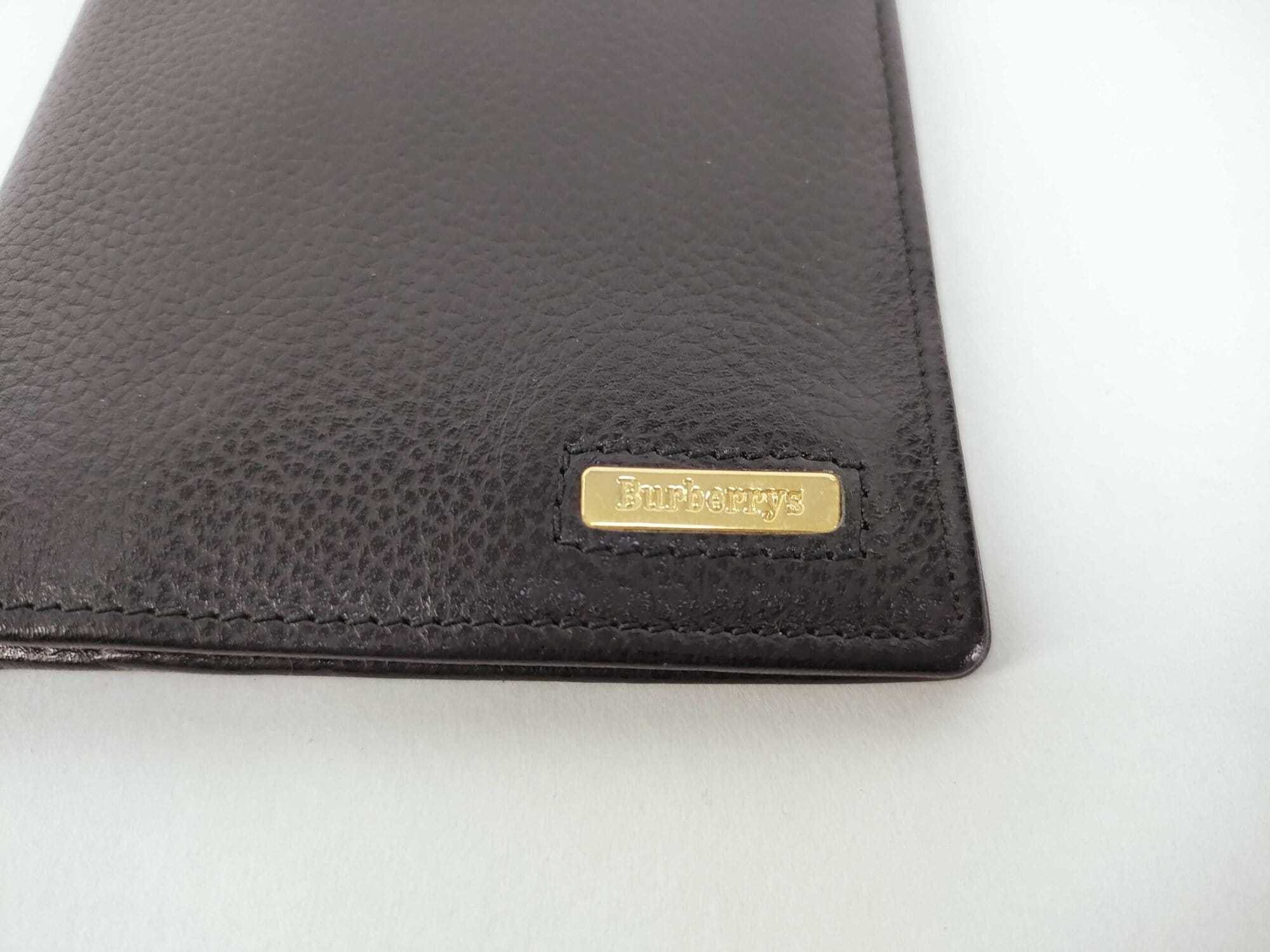 Burberry Black Grained Leather Gold Plate Long Flap Wallet - Image 8