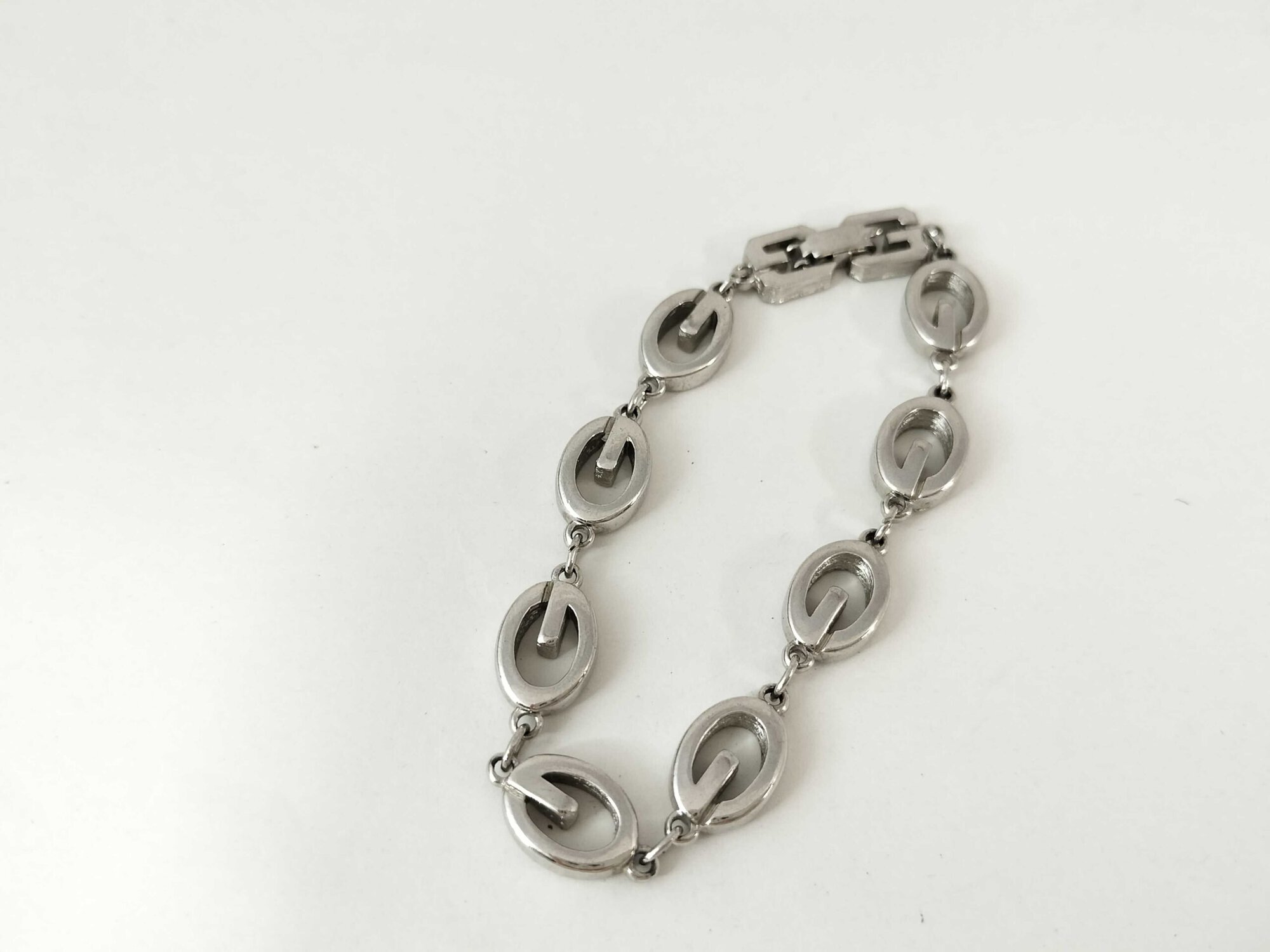 Vintage Givenchy Silver Tone G Logo Oval Link Bracelet