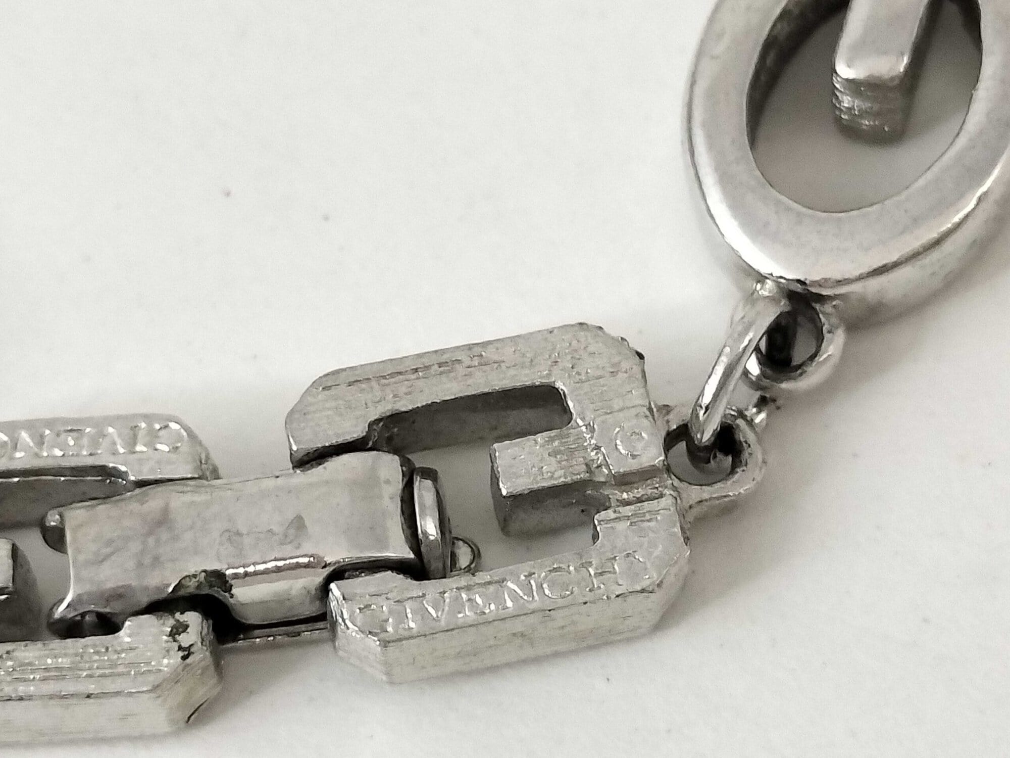 Vintage Givenchy Silver Tone G Logo Oval Link Bracelet image 3
