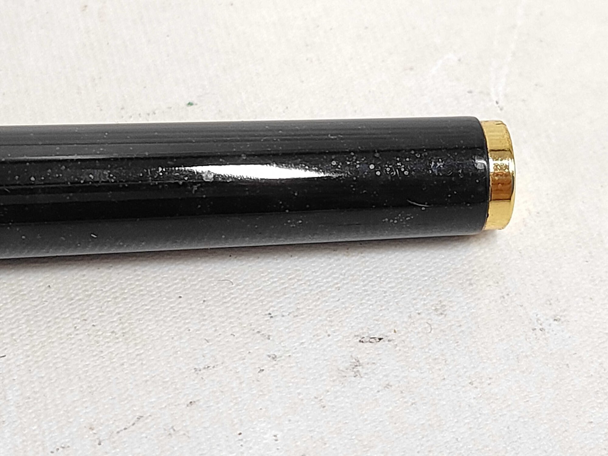 Gucci Interlocking G Slim Fountain Pen Black Gold-Tone, additional view 6