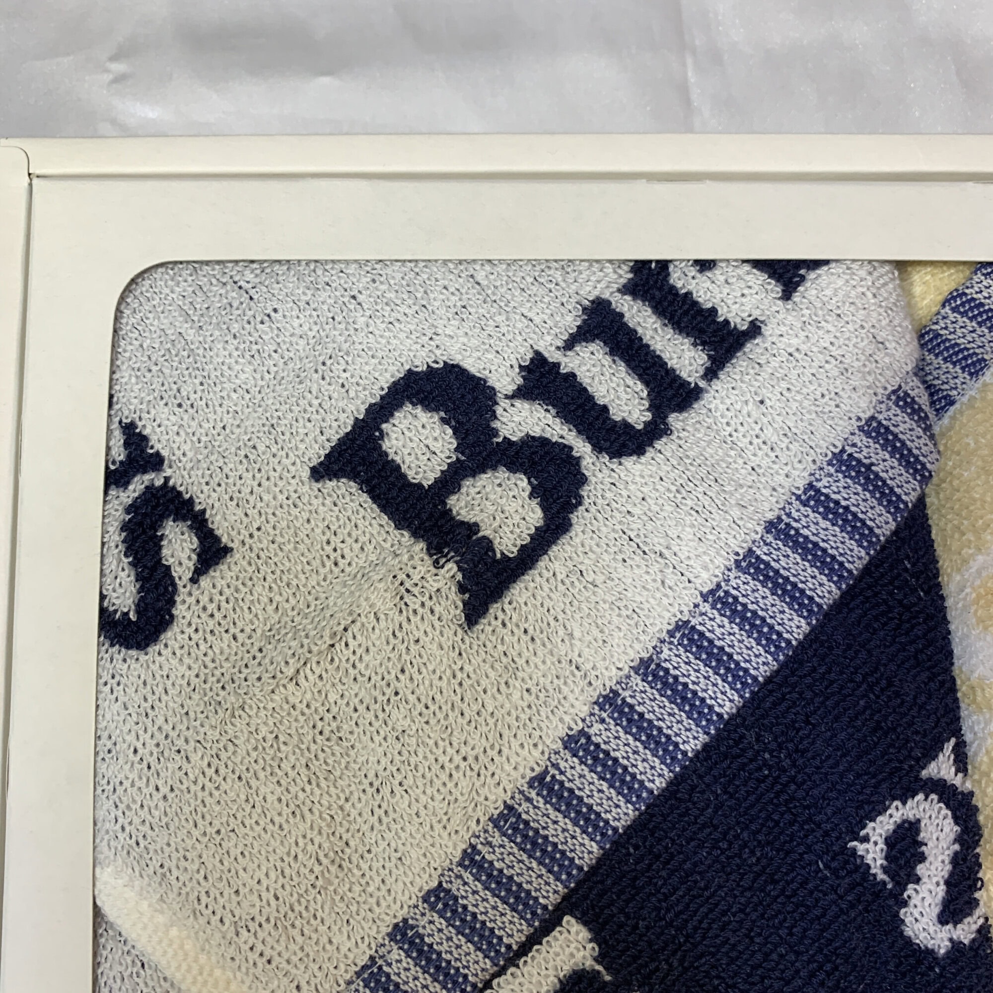 Burberrys 2-Piece Logo & Equestrian Knight Mini Towel Set in Box, additional view 3